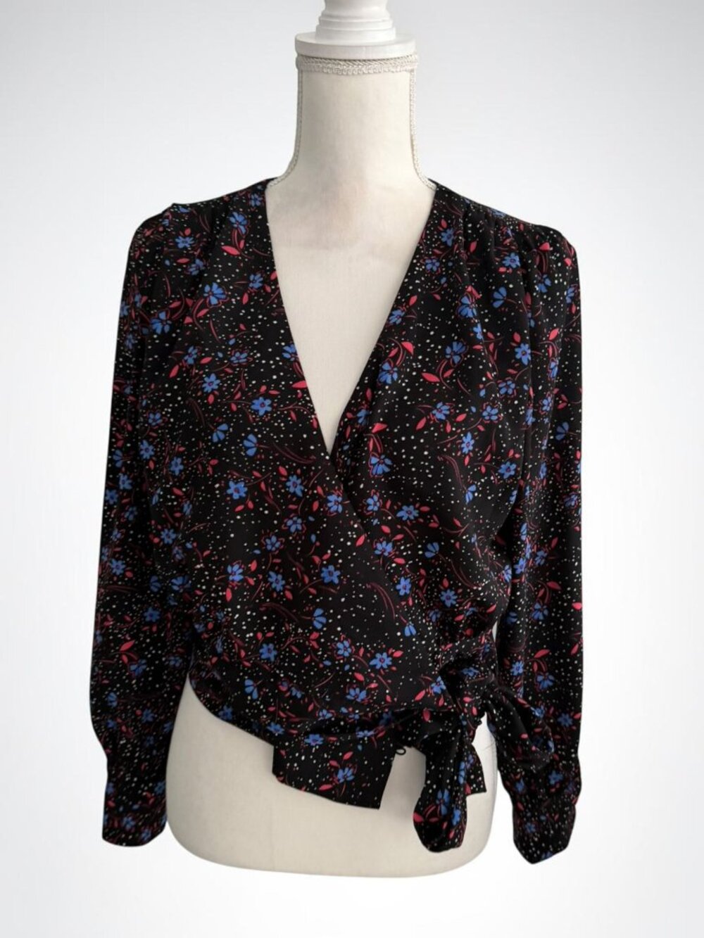 AQUA Black Floral Wrap Top Size Small Womens